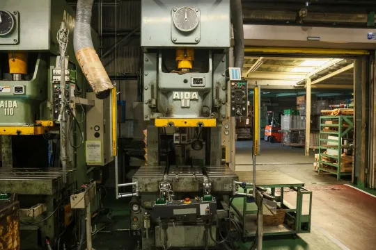 110tプレス